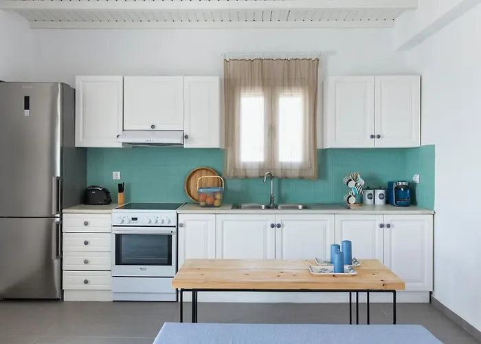 Отель Amperian Mykonos &