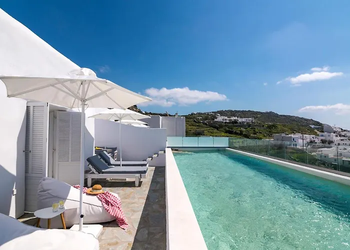 Amperian Mykonos & Отель Mykonos Town