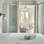Hotell Amperian Mykonos & Mykonos Town