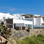 Amperian Mykonos & Hotell