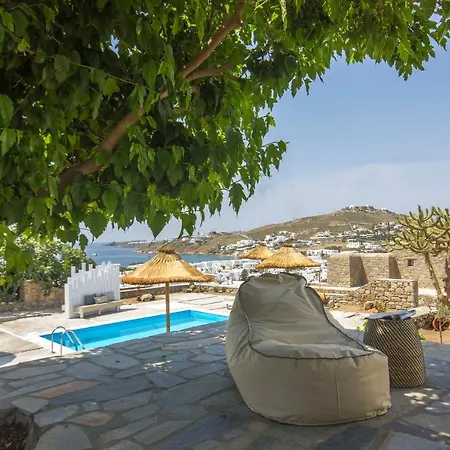 Amperian Mykonos & Otel 4*