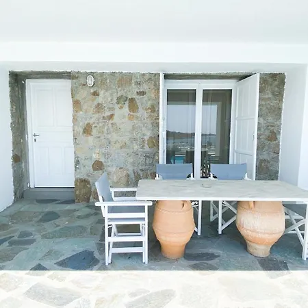 Amperian Mykonos & 4*