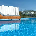 Amperian Mykonos & Hotell
