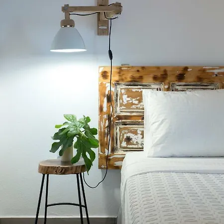 Otel Amperian Mykonos & 4*